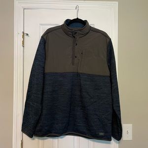 Sweater never worn no tags